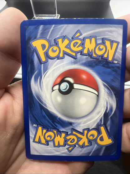 Pokemon Typhlosion 18/111 – Neo Genesis – Holo Rare – Moderate Play