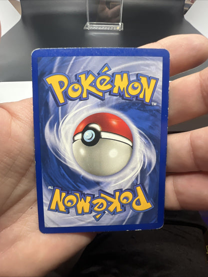 Pokemon Vaporeon 12/64 Jungle Holo - HEAVY PLAY (B)