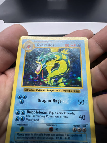 Pokemon Gyarados 006/102 Base Set (Shadowless) Holo - HEAVY PLAY