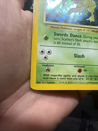 Pokemon Scyther 10/64 – Jungle – Holo Rare – Heavy Play