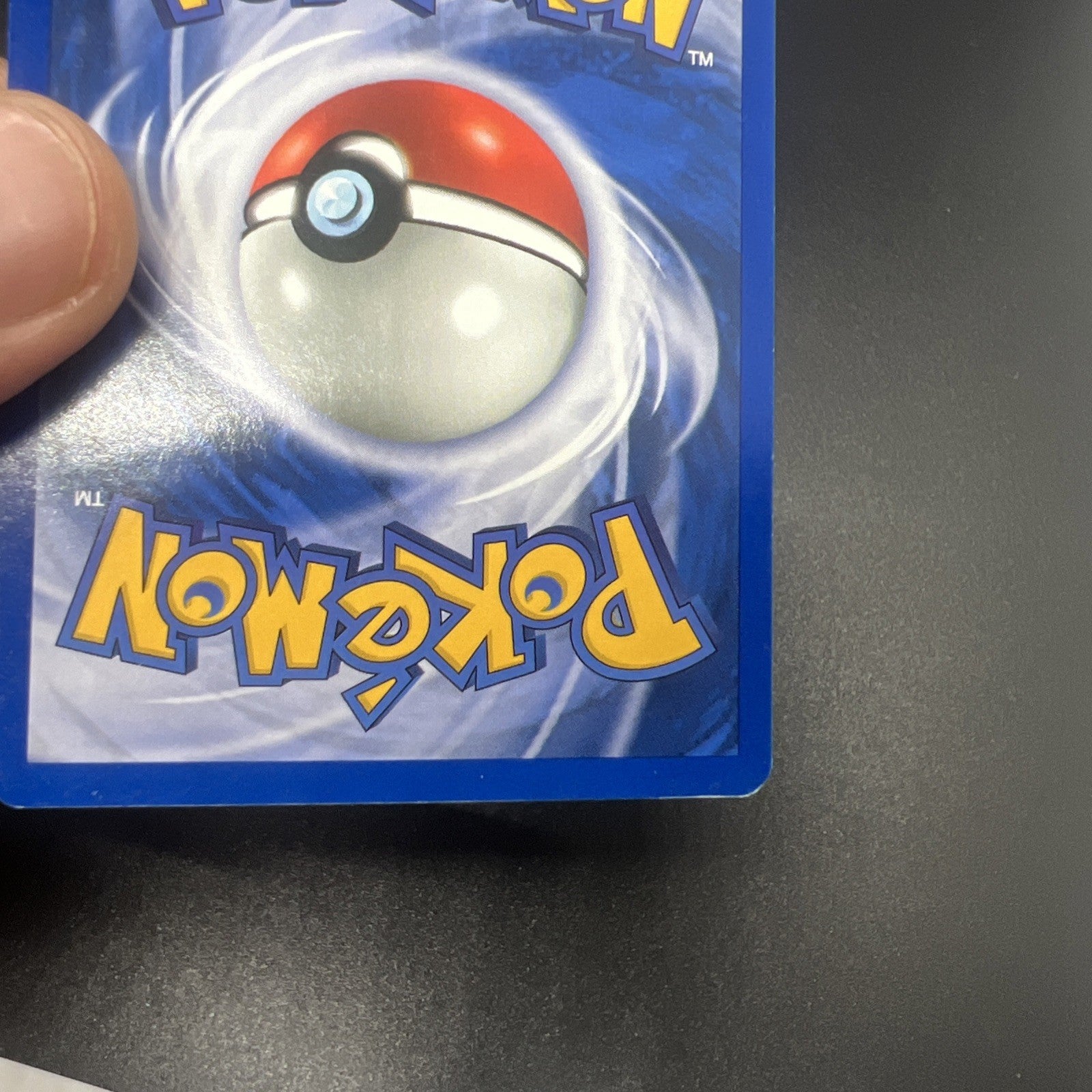 Pokemon Azumarill 2/111 Neo Genesis Holo - LIGHT PLAY