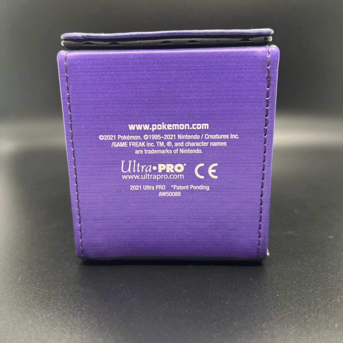 Pokemon Hallow Magnetic Premium Ultra Pro Deck Box Gengar, Mimikyu & More