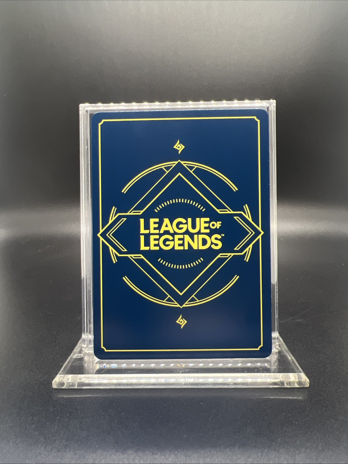 Riftbound Origins Draven Showboat Rare Foil 028/298 - NEAR MINT