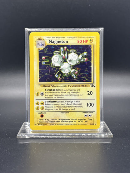 Pokemon Magneton 11/62 – Fossil – Holo Rare – Heavy Play (B)