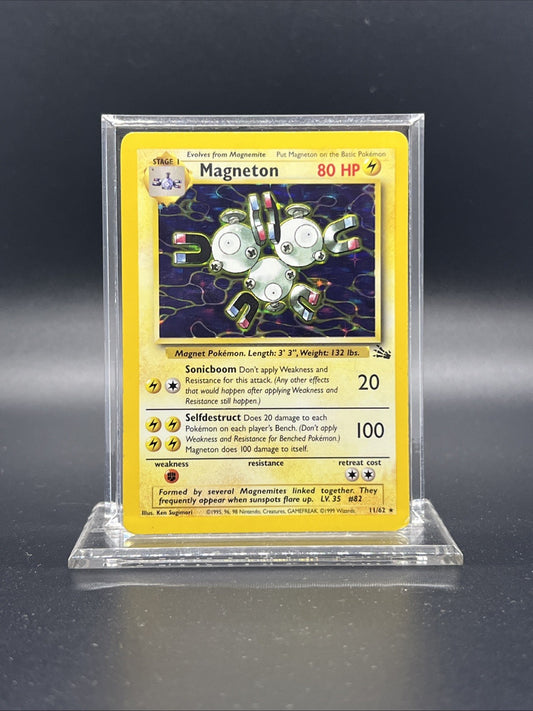 Pokemon Magneton 11/62 – Fossil – Holo Rare – Heavy Play (B)