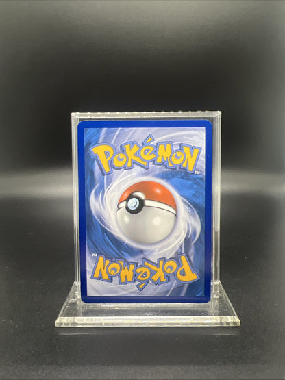 Pokemon Pikachu RC29/RC32 Generations: Radiant Collection Holo - NEAR MINT (1)