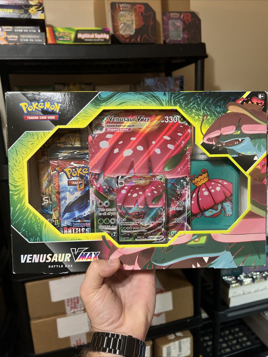 Pokemon TCG Venusaur VMAX Battle Box Sealed