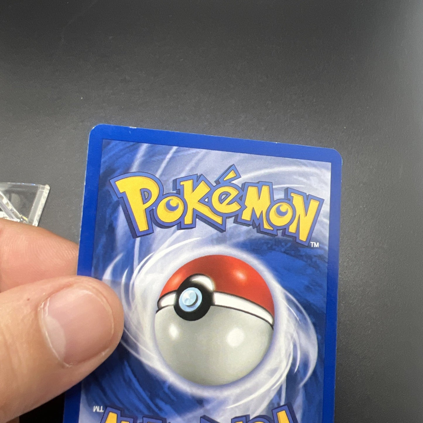 Pokemon Azumarill 2/111 Neo Genesis Holo - LIGHT PLAY