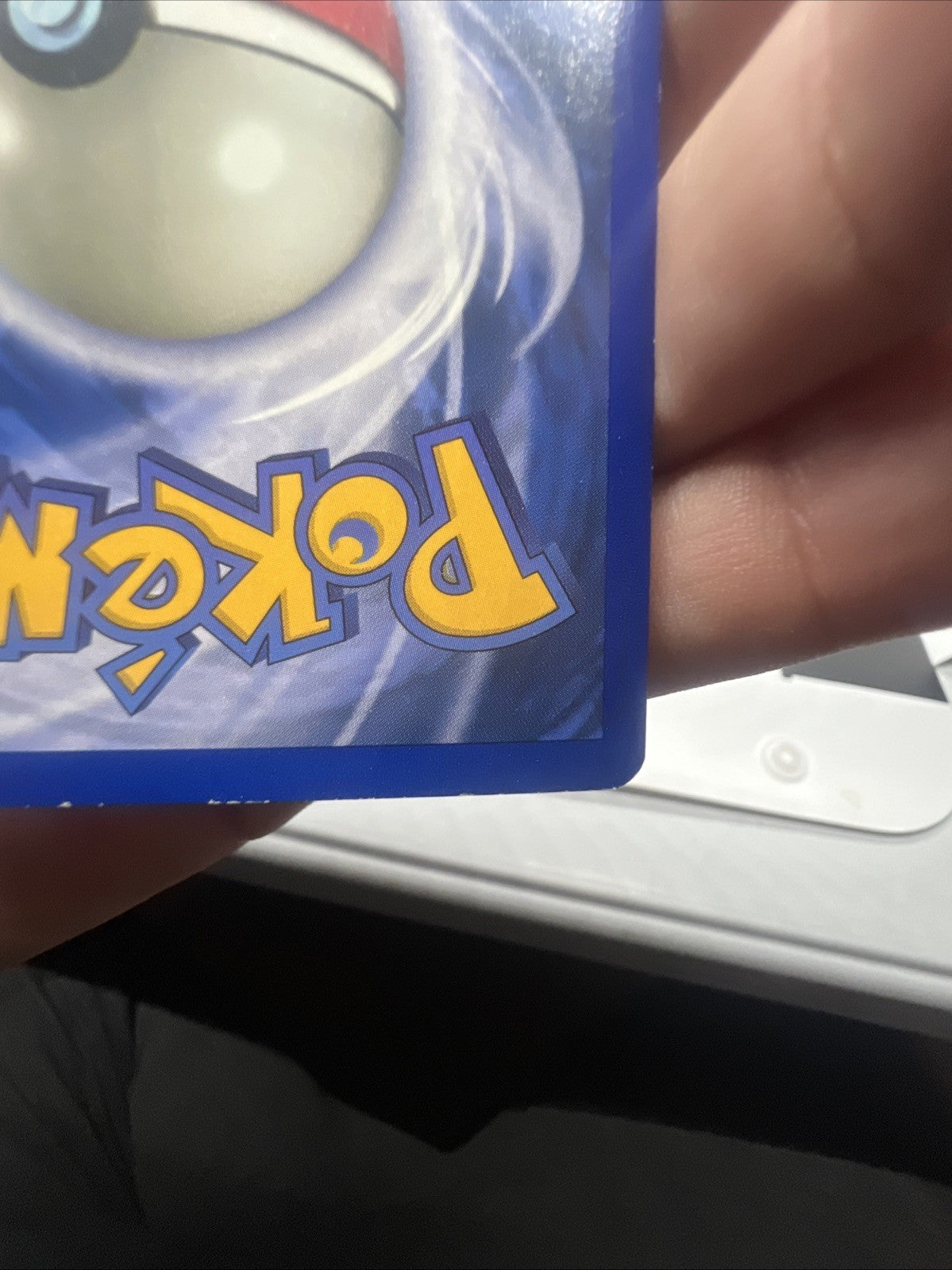 Pokemon Pidgeot 08/64 – Jungle – Holo Rare – Moderate Play