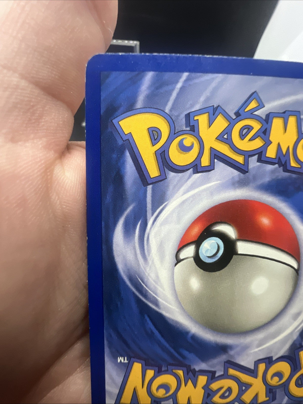 Pokemon Pidgeot 08/64 – Jungle – Holo Rare – Moderate Play