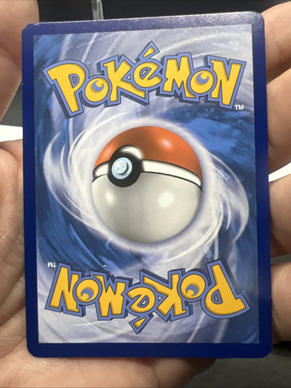 Pokemon Flareon EX RC6/RC32 Generations: Radiant Collection Holo - NEAR MINT