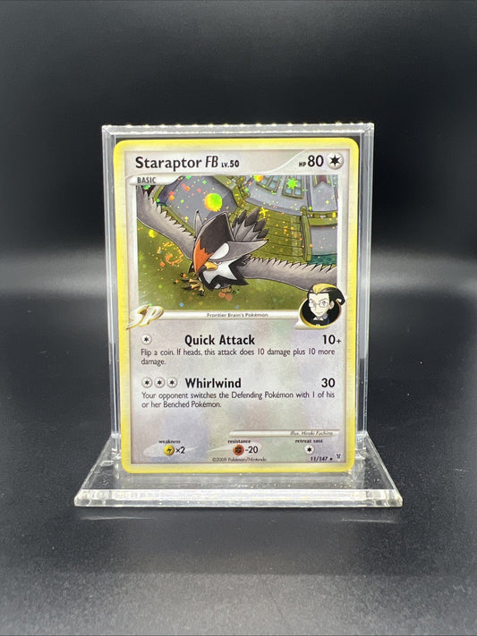 Pokemon Staraptor FB 11/147 Supreme Victors Holo - NEAR MINT